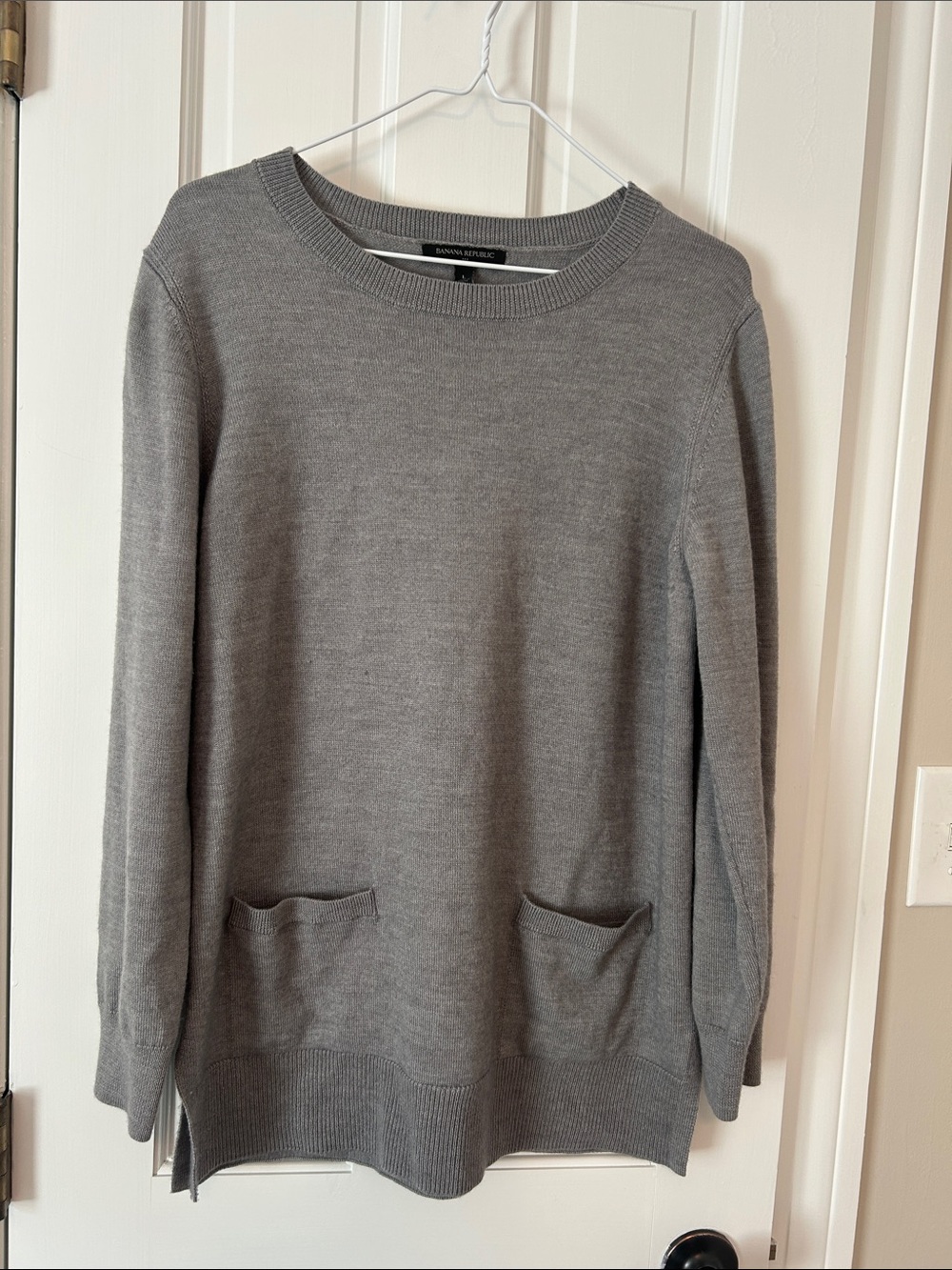 Banana Republic Light Gray Crewneck Sweater with Front Pockets